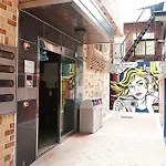 Kw Pencil Hostel