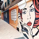 Kw Pencil Hostel