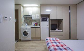 Kw Pencil Hotel 2*